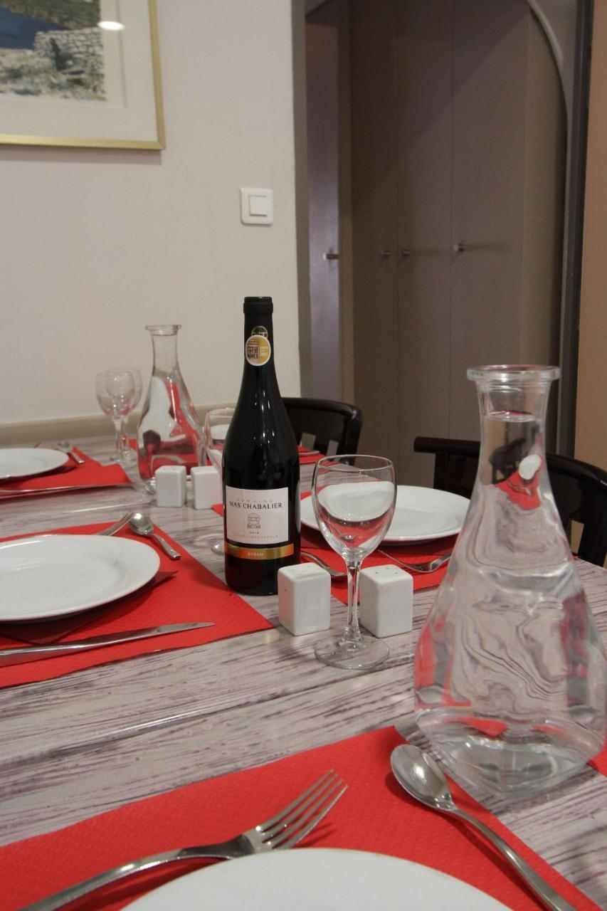 Le Provencal Hotel Тараскон Екстериор снимка